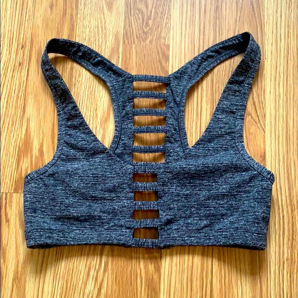 VS Pink Women’s Sport Bra (Graphite), Size S